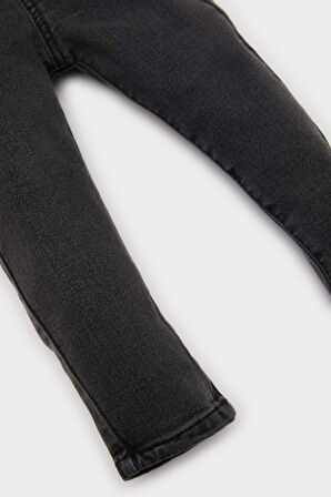 DeFacto Erkek Bebek Düz Paça Jean Pantolon B6744A525SPNM36