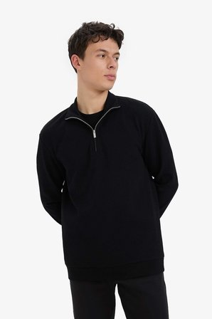 DeFacto Comfort Fit Dik Yaka Dokulu Yarım Fermuarlı Waffle Sweatshirt D7543AX25SPBK81
