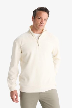 DeFacto Comfort Fit Dik Yaka Dokulu Yarım Fermuarlı Waffle Sweatshirt D7543AX25SPER138
