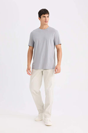 DeFacto New Regular Fit Bisiklet Yaka Basic Düz %100 Pamuk Kısa Kollu Tişört V7699AZ25SPGR89