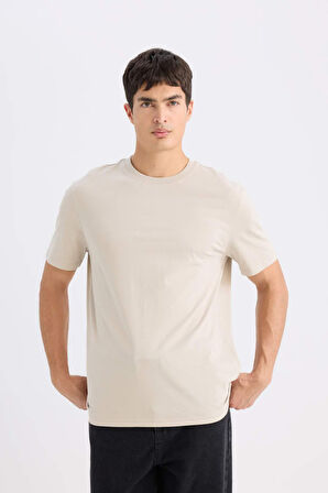 DeFacto New Regular Fit Bisiklet Yaka Basic Düz %100 Pamuk Kısa Kollu Tişört V7699AZ25SPBG170