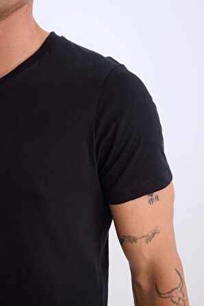 DeFacto New Regular Fit V Yaka Basic Düz Kısa Kollu Tişört D7938AX25SPBK81