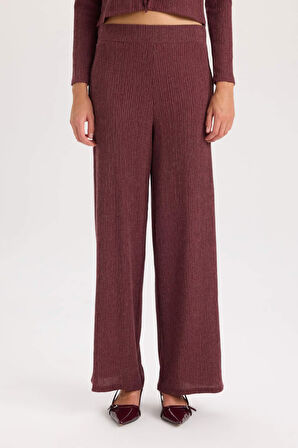 DeFacto Wide Leg Geniş Bol Paça Esnek Belli Basic Düz Bürümcük Pantolon D6300AX24AUBR115