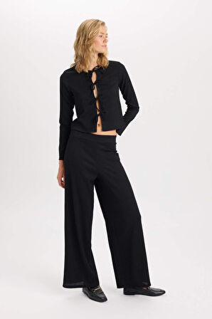 DeFacto Wide Leg Geniş Bol Paça Esnek Belli Basic Düz Bürümcük Pantolon D6300AX24AUBK81