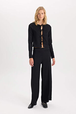 DeFacto Wide Leg Geniş Bol Paça Esnek Belli Basic Düz Bürümcük Pantolon D6300AX24AUBK81