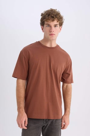 DeFacto %100 Pamuk Boxy Fit Bisiklet Yaka Basic Düz Kısa Kollu Tişört D6070AX25SPBN326