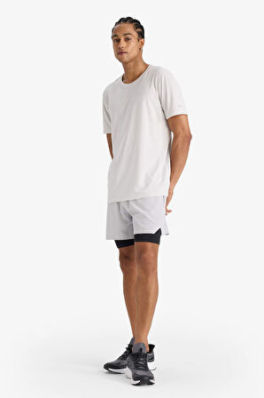DeFactoFit Slim Fit Dar Kesim Bisiklet Yaka Çabuk Kuruyan Nefes Alabilen Esnek Kumaş Baskılı Sporcu Kısa Kollu Tişört