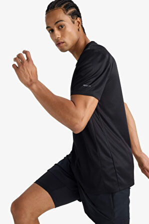 DeFactoFit Slim Fit Dar Kesim Bisiklet Yaka Baskılı Sporcu Kısa Kollu Tişört