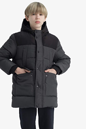 Erkek Çocuk Su Geçirmez Kapüşonlu Polar Astarlı Parka