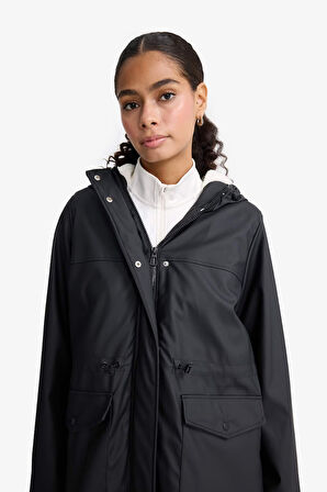 Regular Fit Kapüşonlu Suni Deri Yağmurluk