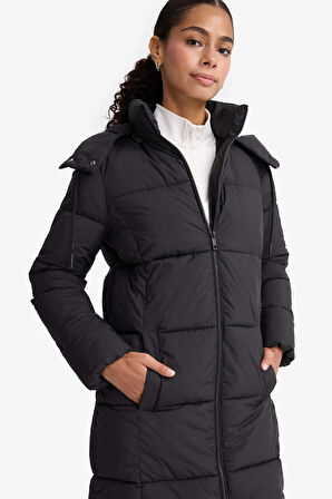 Su Geçirmez Regular Fit Kapüşonlu Fermuarlık Uzun Mont