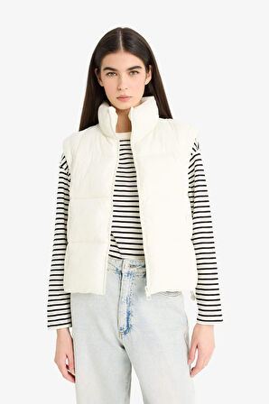 Regular Fit Fermuarlı Şişme Yelek