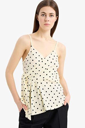 DeFacto Slim Fit Dar Kesim Puantiye V Yaka Bürümcük Askılı Bluz F0086AX25SPYL504