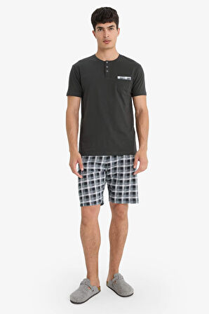 Pijama Takımı Regular Fit Kısa Kollu Üst Kareli Şort