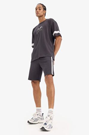 DeFactoFit NBA Brooklyn Nets Oversize Geniş Kalıp Bisiklet Yaka Sırt Baskılı Kısa Kollu Tişört E2183AX25SMAR210