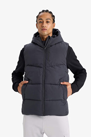 DeFactoFit Regular Fit Kapüşonlu Su Geçirmez Fermuarlı Şişme Yelek