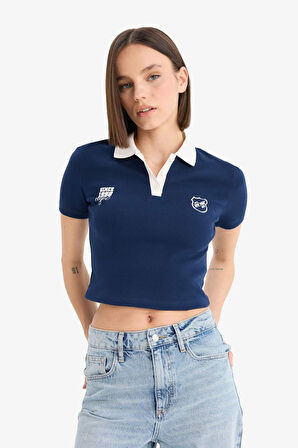 DeFacto Coool Fitted Polo Yaka Baskılı Ribana Kısa Kollu Tişört E7838AX25SMNV248