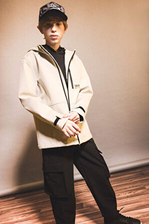 Erkek Çocuk Kapüşonlu Polar Astarlı Yağmurluk