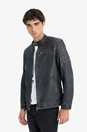 Slim Fit Dar Kesim Dik Yaka Fermuarlı Suni Deri Mont