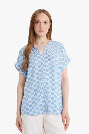 Regular Fit Apaş Yaka Desenli Kısa Kollu Gömlek