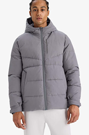 Defactofit Su Geçirmez Rüzgar Geçirmez Regular Fit Kapüşonlu Fermuarlı Cepli Kışlık Mont