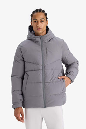 Defactofit Su Geçirmez Rüzgar Geçirmez Regular Fit Kapüşonlu Fermuarlı Cepli Kışlık Mont