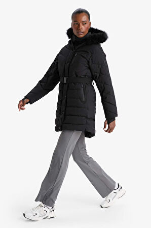 DeFactoFit Su İtici Regular Fit Kapüşonlu Parka Mont