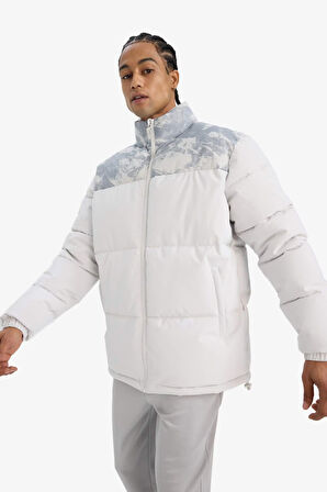 Defactofit Su Geçirmez Oversize Geniş Kalıp Fermuarlı Rüzgar Geçirmez Şişme Mont