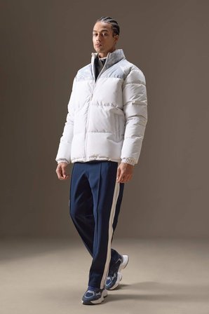 DeFacto Su İtici Oversize Geniş Kalıp Fermuarlı Rüzgar Geçirmez Şişme Mont E9493AX25WNGR493