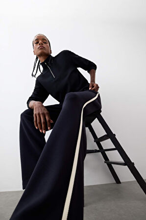 DeFactoFit Oversize Geniş Kalıp Yarım Fermuarlı Dik Yaka Modal Sporcu Sweatshirt