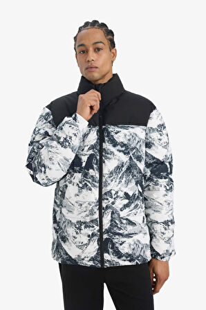 Defactofit Su Geçirmez Oversize Geniş Kalıp Fermuarlı Rüzgar Geçirmez Mont