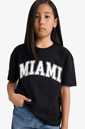 Kız Çocuk Relax Fit Bisiklet Yaka Baskılı Kısa Kollu Tişört