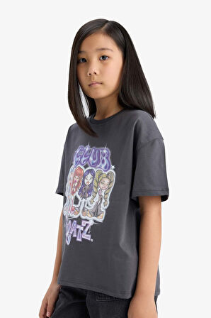 DeFacto Kız Çocuk Bratz Oversize Geniş Kalıp Bisiklet Yaka Kısa Kollu Tişört E6574A825HSAR126