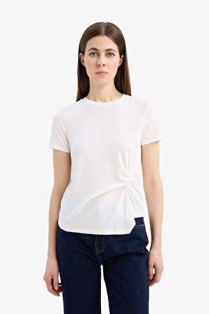 DeFacto Slim Fit Dar Kesim Bisiklet Yaka Ribana Kısa Kollu Tişört F0366AX25SPER105