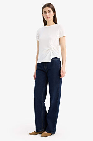 DeFacto Slim Fit Dar Kesim Bisiklet Yaka Ribana Kısa Kollu Tişört F0366AX25SPER105