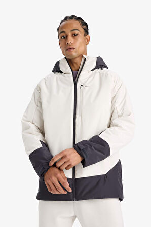 DeFactoFit Su İtici Regular Fit Kapüşonlu Fermuarlı Su Geçirmez Mont