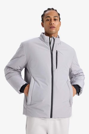 DeFacto Su İtici Slim Fit Dar Kesim Fermuarlı Rüzgar Geçirmez Mont E9484AX25WNGR487