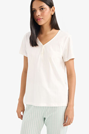DeFacto Pijama Takımı Kısa Kollu Pijama Üstü Esnek Belli Uzun Pijama Altı-Fall in Love E4823AX25SPGN1169