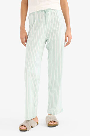 DeFacto Pijama Takımı Kısa Kollu Pijama Üstü Esnek Belli Uzun Pijama Altı-Fall in Love E4823AX25SPGN1169