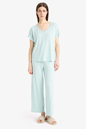 DeFacto Pijama Takımı Viskon Kısa Kollu Üst Esnek Belli Uzun Altı-Fall in Love E0264AX25SPGN1169