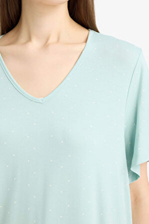 V Yaka Kısa Kollu Gecelik-Fall in Love