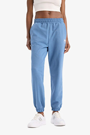 DeFactoFit Standart Fit Cep Detaylı Sporcu Uzun İnce Jogger Eşofman Altı E8280AX25SPIN34