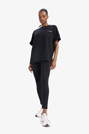 DeFactoFit Oversize Geniş Kalıp Bisiklet Yaka Kısa Kollu Tişört T7793AZ25SPBK81