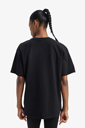 DeFactoFit Oversize Geniş Kalıp Bisiklet Yaka Kısa Kollu Tişört T7793AZ25SPBK81