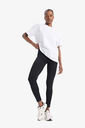 DeFactoFit Oversize Geniş Kalıp Bisiklet Yaka Kısa Kollu Tişört T7793AZ25SPWT79