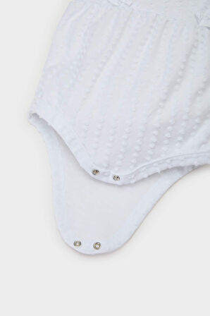 DeFacto Kız Bebek Yenidoğan Bisiklet Yaka Kısa Kollu Çıtçıtlı Body C8811A525SMWT79