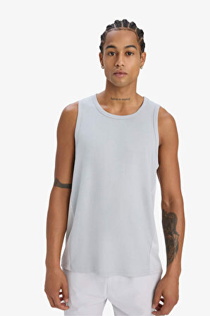 DeFactoFit Slim Fit Dar Kesim Bisiklet Yaka Sporcu Atlet E2434AX25SMGR184