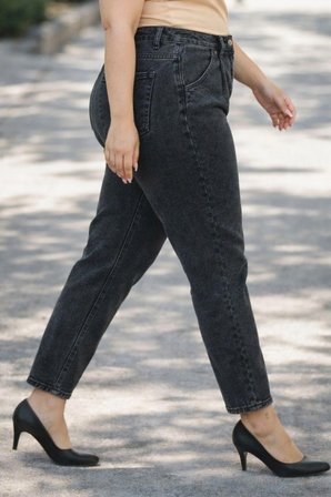 Mom Fit Jean Büyük Beden Yüksek Bel Carrot Kesim Dar Paça Pileli Esnek Kot Pantolon C600
