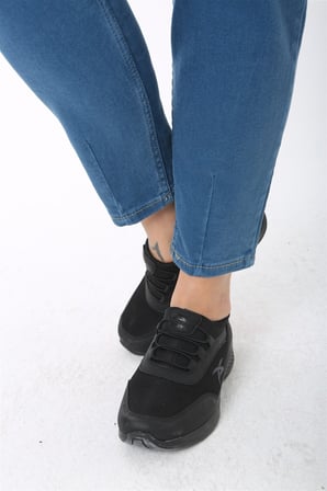 Mom Fit Jean Büyük Beden Yüksek Bel Carrot Kesim Dar Paça Pileli Esnek Kot Pantolon C600