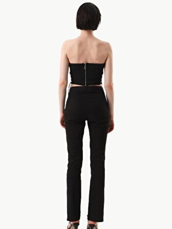Paçası Yırtmaç Detaylı Skinny Pantolon - Siyah